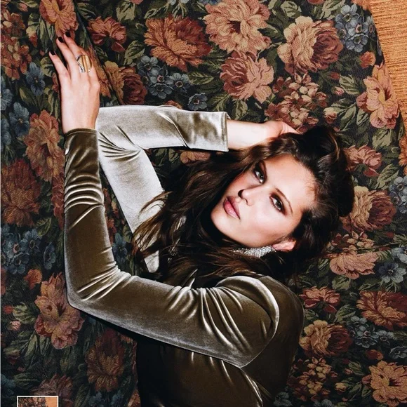 Zara Olive Velvet Backless Dress - Picture 2 of 4